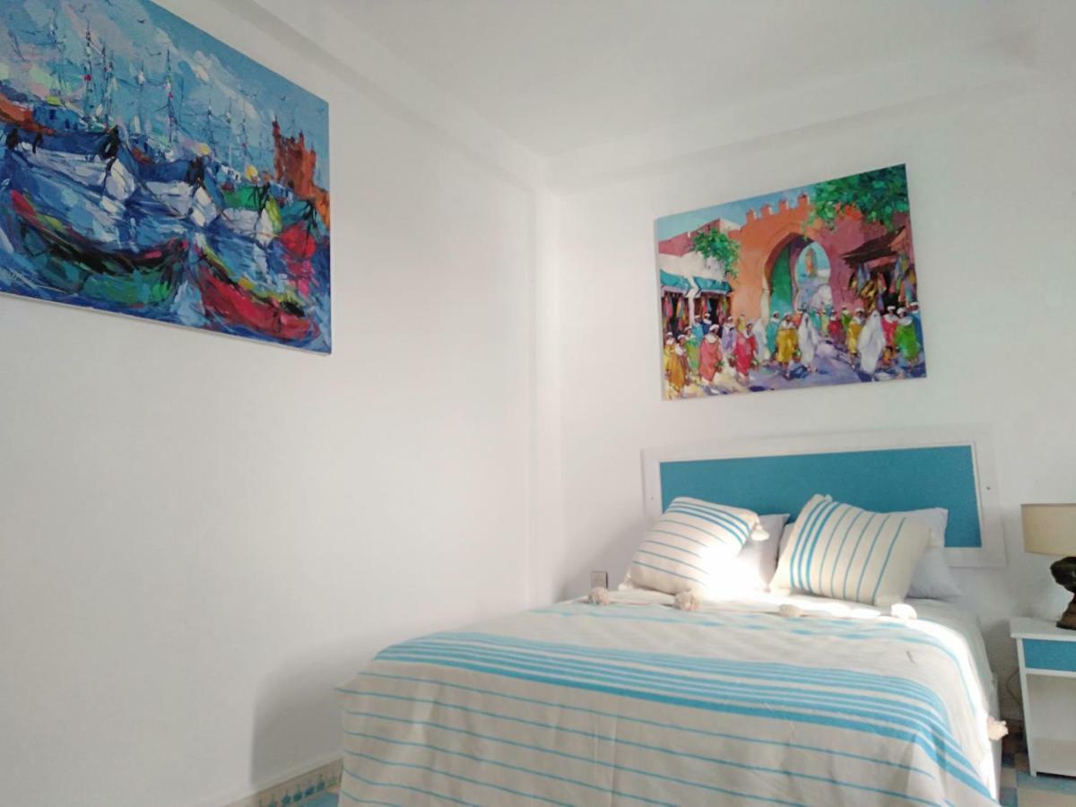 Appartements La Grotte 에사우이라 외부 사진