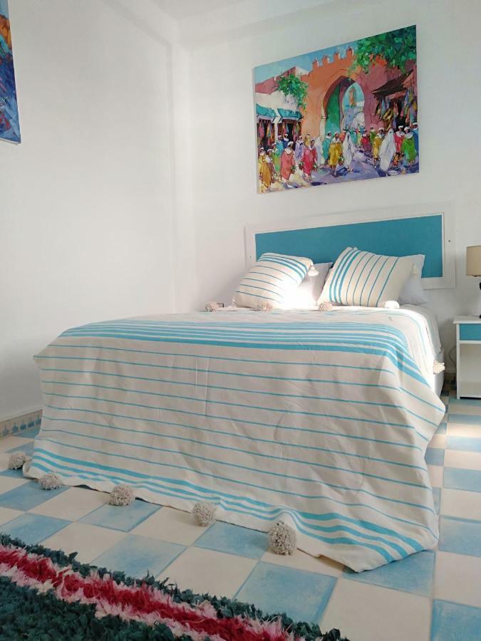 Appartements La Grotte 에사우이라 외부 사진