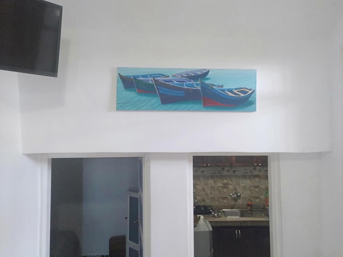 Appartements La Grotte 에사우이라 외부 사진